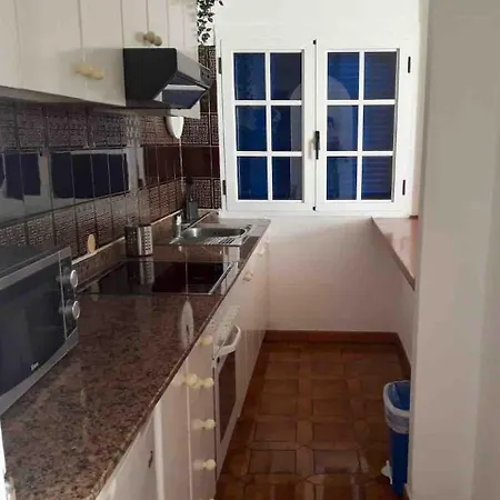 Sea View Paraiso 1 Апартаменты *